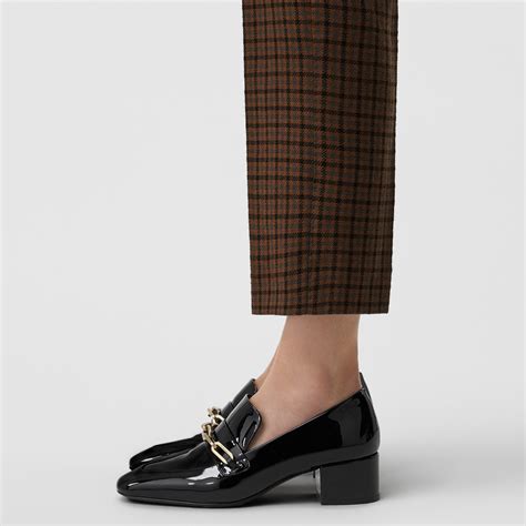 burberry link detail patent leather block-heel loafers fit|Link Detail Patent Leather Block.